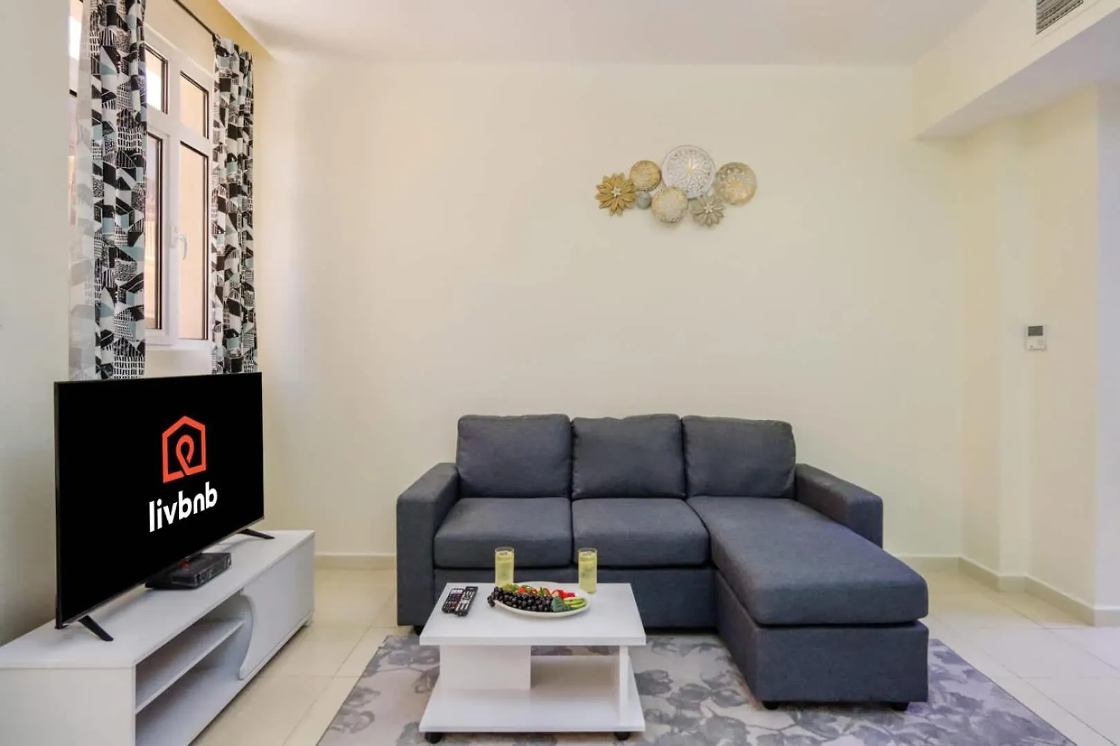 Spacious Studio In Jvc By Livbnb Dubai