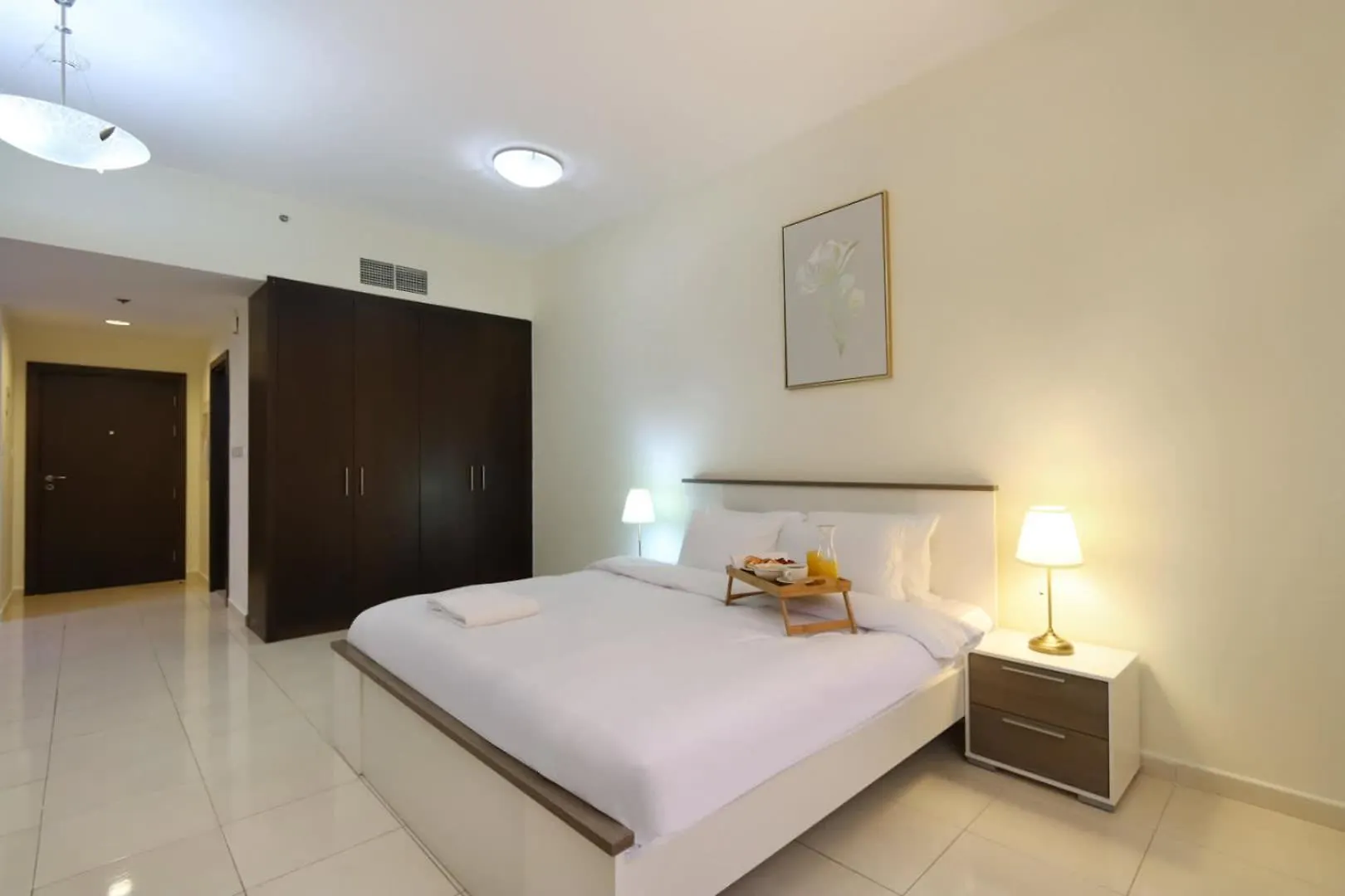 Spacious Studio In Jvc By Livbnb Ντουμπάι